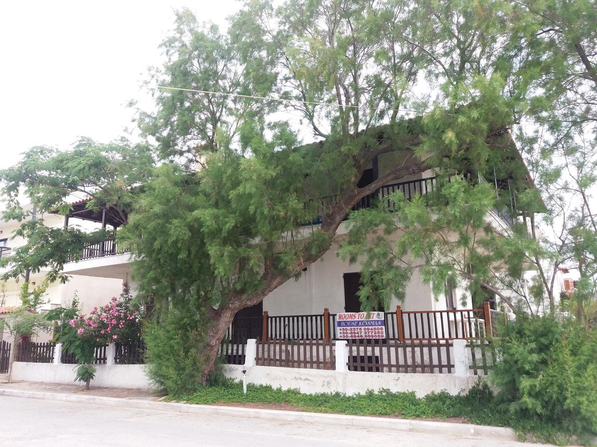 House Kosmas On The Beach Sarti Zewnętrze zdjęcie